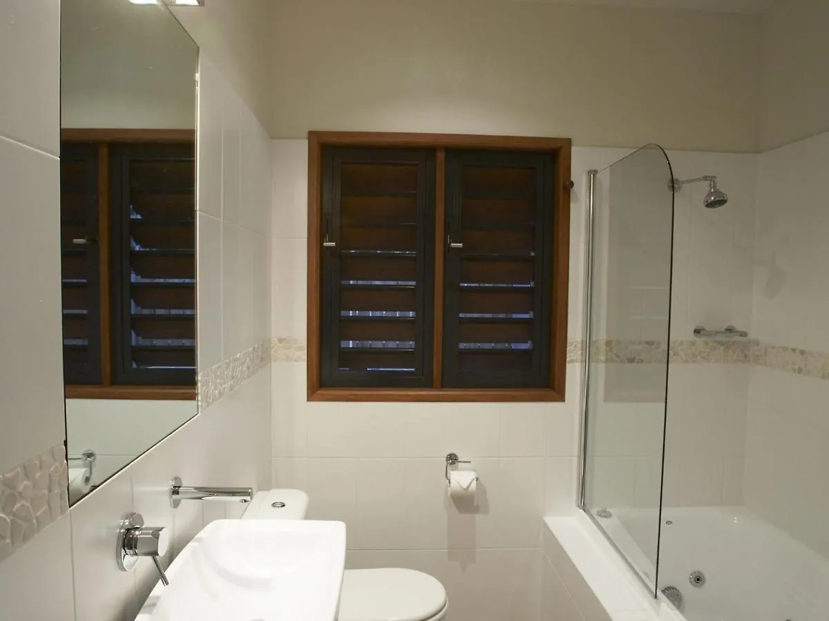Pure Magnetic Villa 8 Nelly Bay